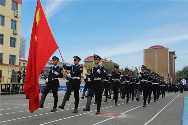 報名山東東營金盾司法學校特警專業需要滿足什么條件？